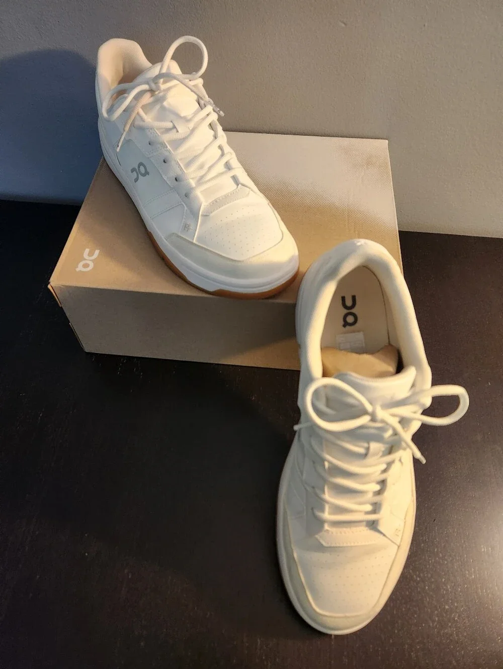 On Running Roger Clubhouse White Low-Top Sneakers with Gum Outsole. QC. Run Big